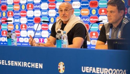 必一足球官网-德拉富恩特：意大利与我们相似 此役本可以是决赛