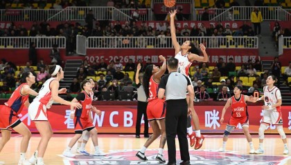 客场大胜陕西女篮，武汉盛帆女篮提前三轮锁定WCBA八强